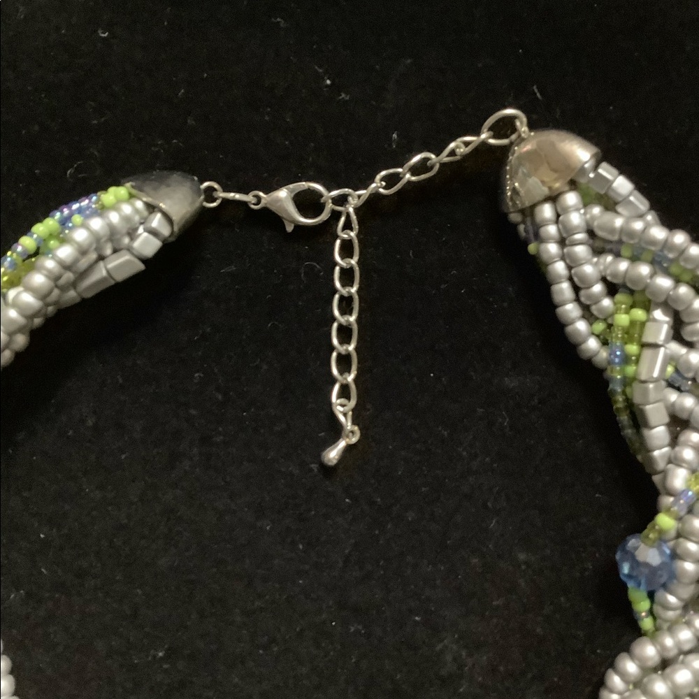 18” braided silver, green, & blue beaded necklace - Picture 5 of 5